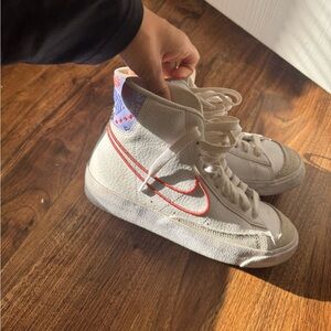 Nike blazers mid
